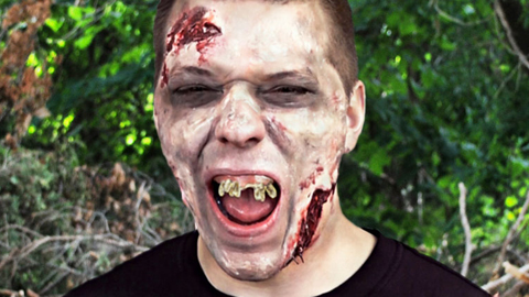 How To Make a Zombie Makeup Using The Ultimate Zombie Kit