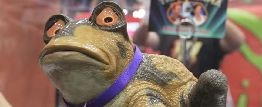 Real-Life Futurama Hypnotoad Animatronic