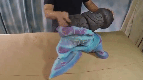 Cosplay Tutorial: How To Cast a Flexible Foam Hellboy Fist
